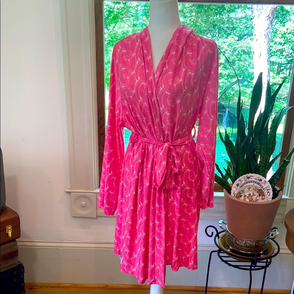 Simply Southern Pink Palm Robe 
Size XXL - Picture 2 of 7